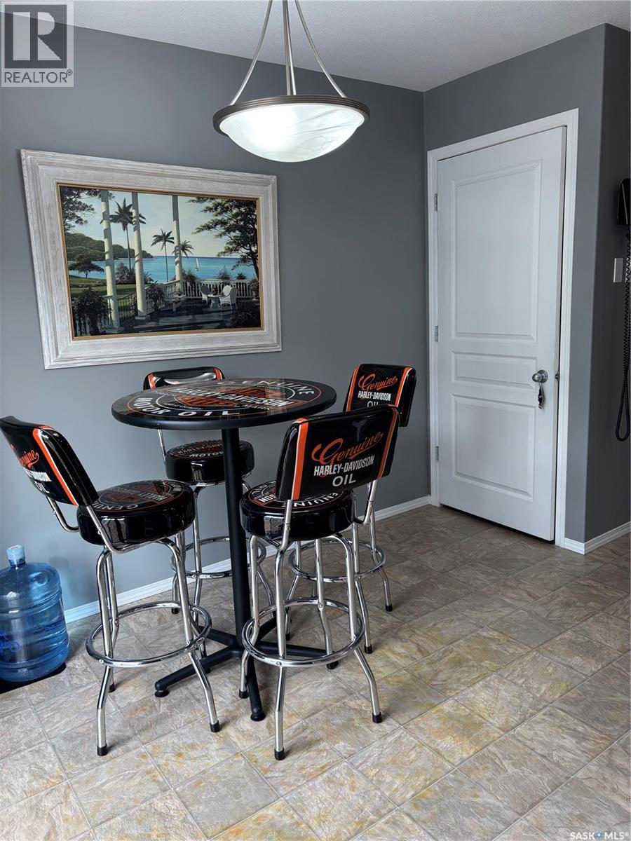 302 851 Chester Road, Moose Jaw, Saskatchewan  S6H 0A4 - Photo 13 - SK030191