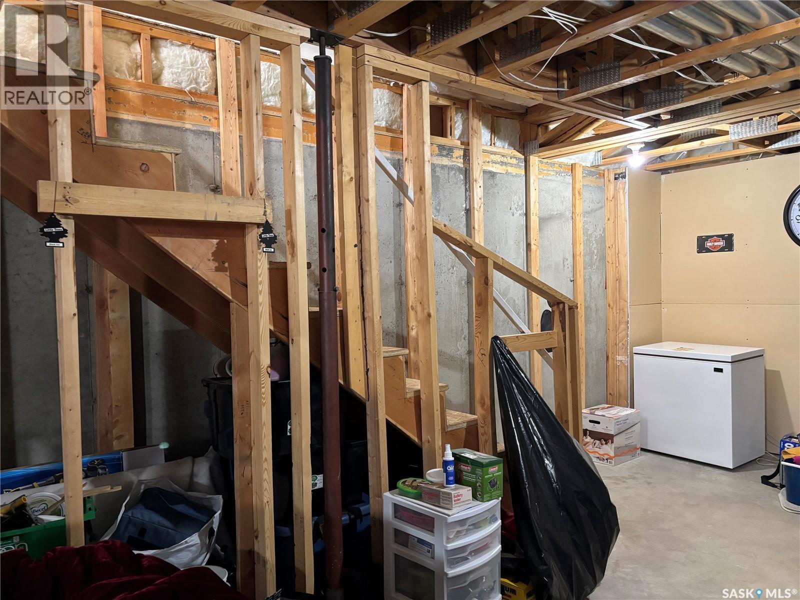 302 851 Chester Road, Moose Jaw, Saskatchewan  S6H 0A4 - Photo 36 - SK030191