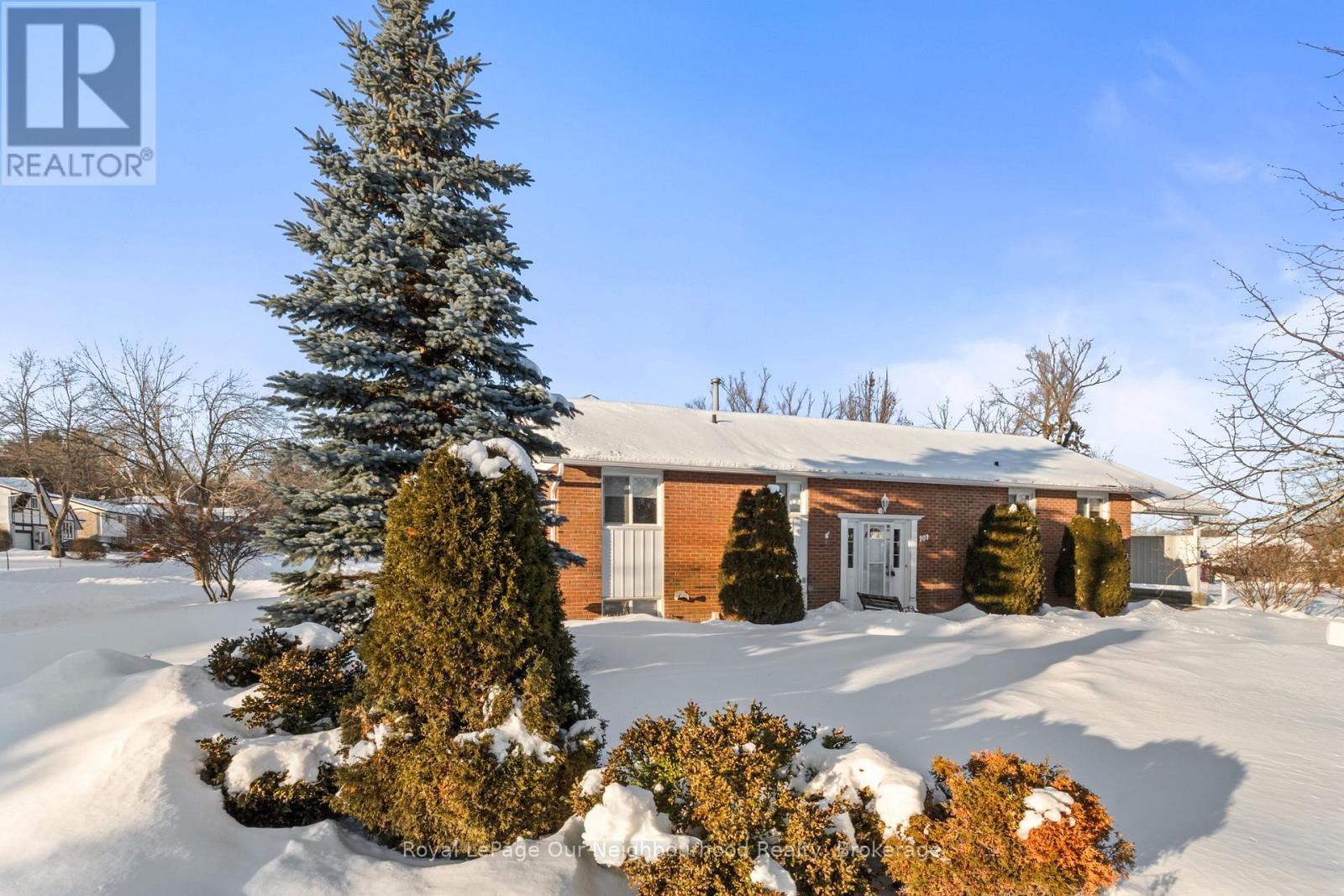 909 Whitefield Drive, Peterborough, Ontario  K9J 7W1 - Photo 3 - X12898546