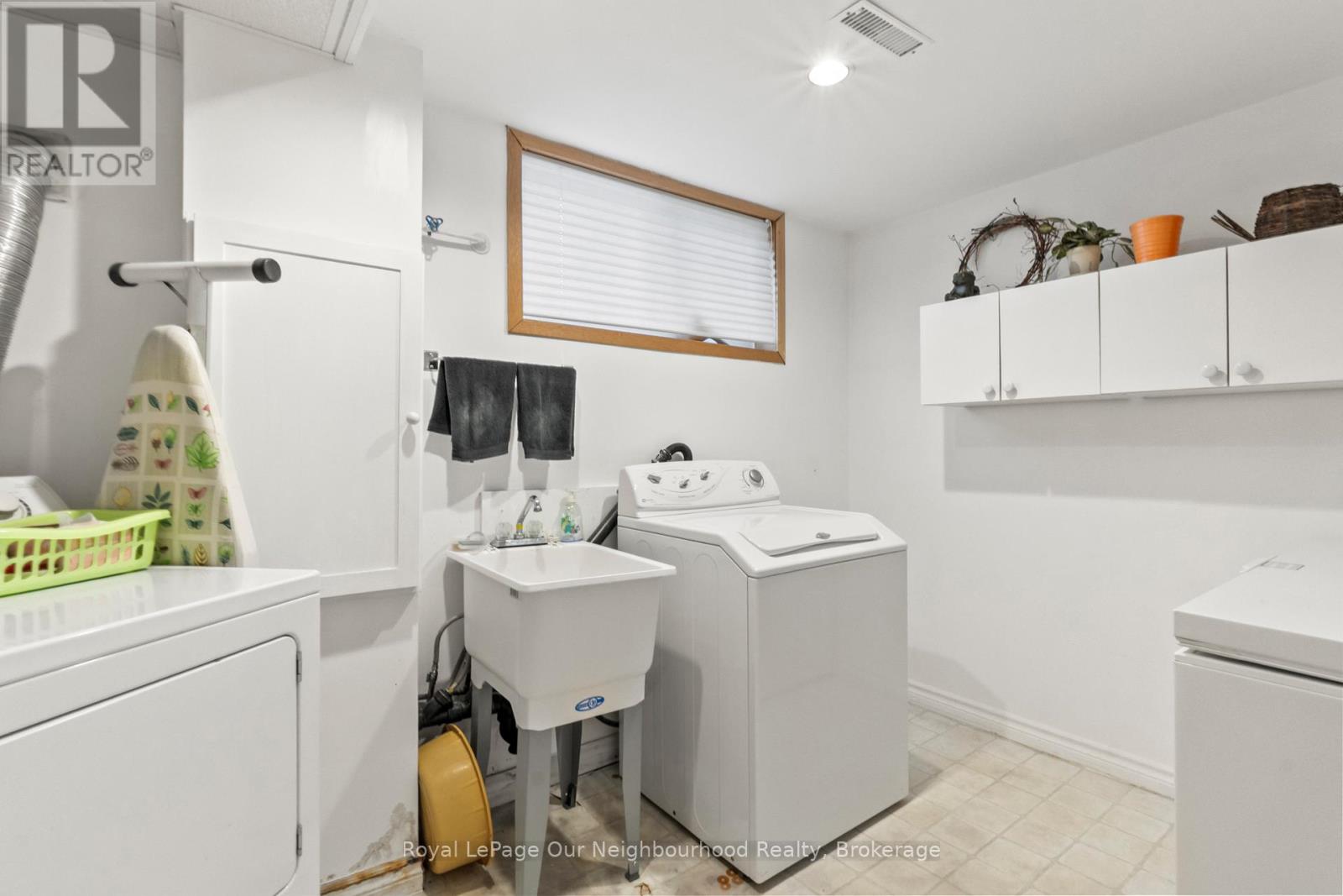 909 Whitefield Drive, Peterborough, Ontario  K9J 7W1 - Photo 34 - X12898546