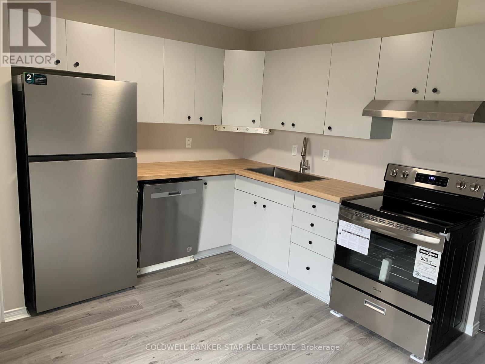 27 Steele Street, St. Thomas, Ontario  N5R 2Y2 - Photo 9 - X12898430