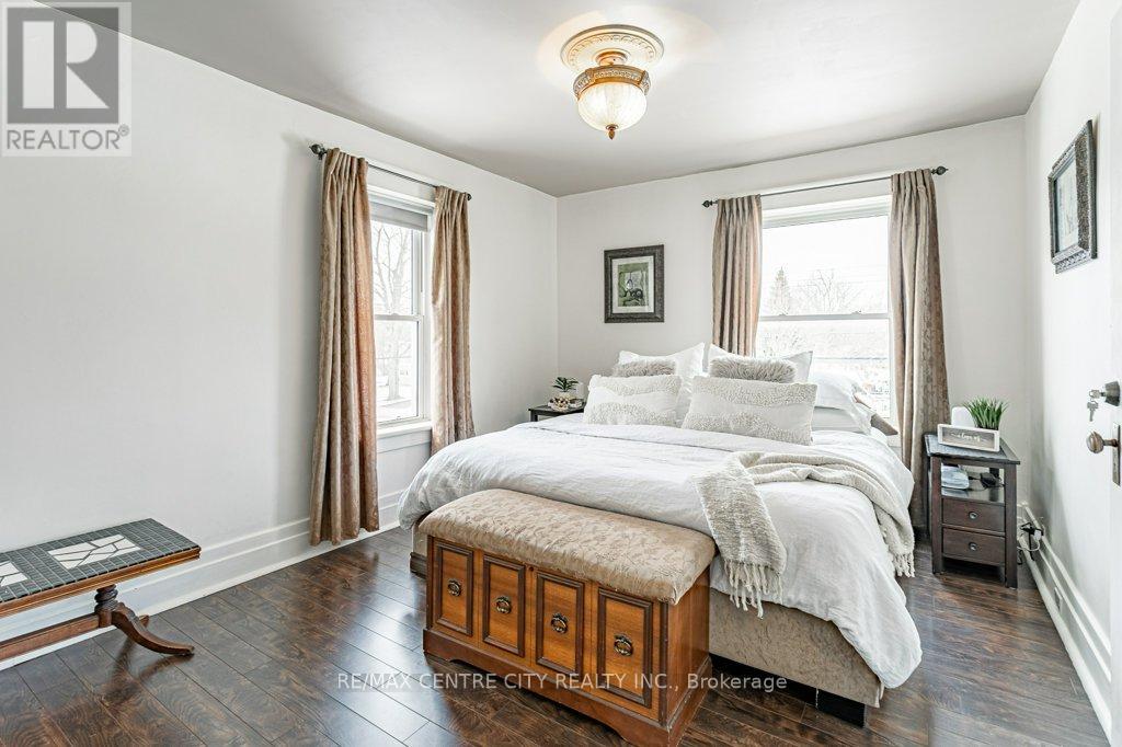 17 Church Street, Lambton Shores, Ontario  N0N 1J0 - Photo 24 - X12898480