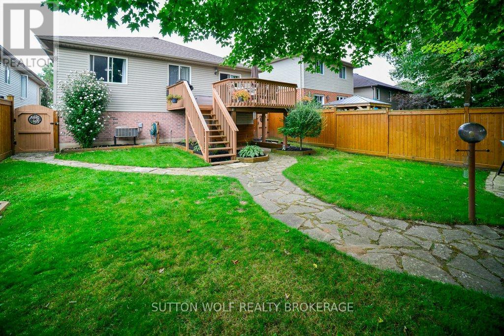 80 Ridge Street, Strathroy-Caradoc, Ontario  N7G 4K1 - Photo 24 - X12898536