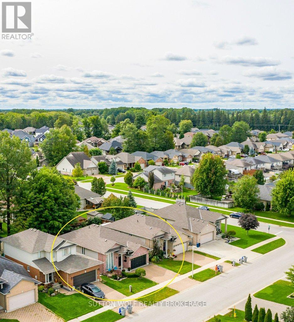 80 Ridge Street, Strathroy-Caradoc, Ontario  N7G 4K1 - Photo 29 - X12898536
