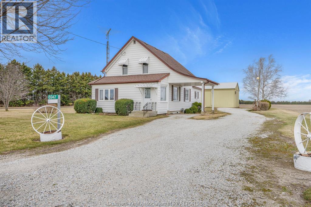 6947 ST. PHILLIPPES LINE, Grande Pointe, Ontario