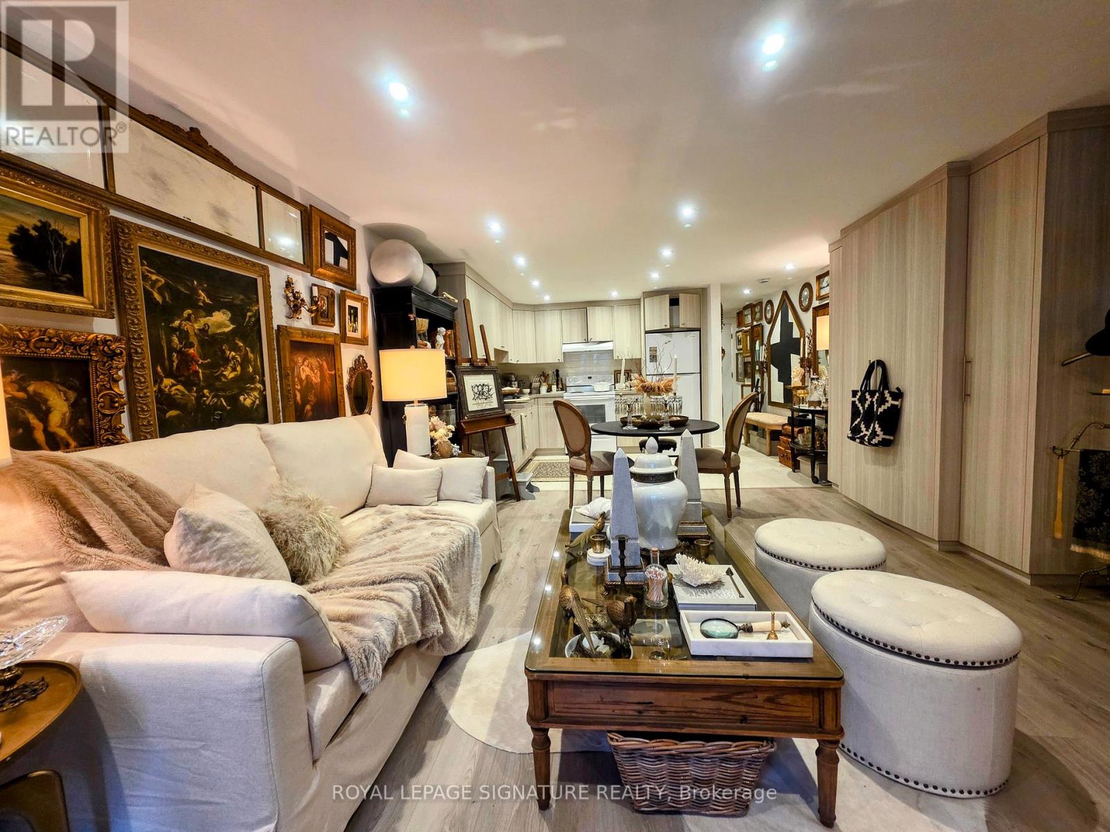 Lower - 18 Coxwell Avenue, Toronto (Greenwood-Coxwell), Ontario  M4L 3A7 - Photo 3 - E12898484