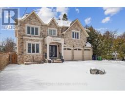98 CASTLE HILL DRIVE, Toronto, Ontario