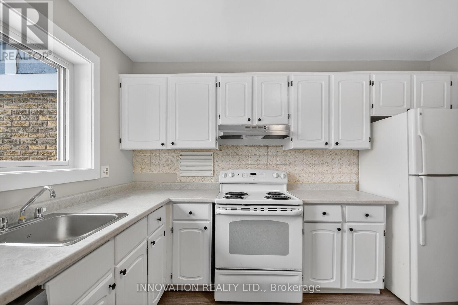 5-2336 Orient Park Drive E, Ottawa, Ontario  K1B 4N5 - Photo 22 - X12898508