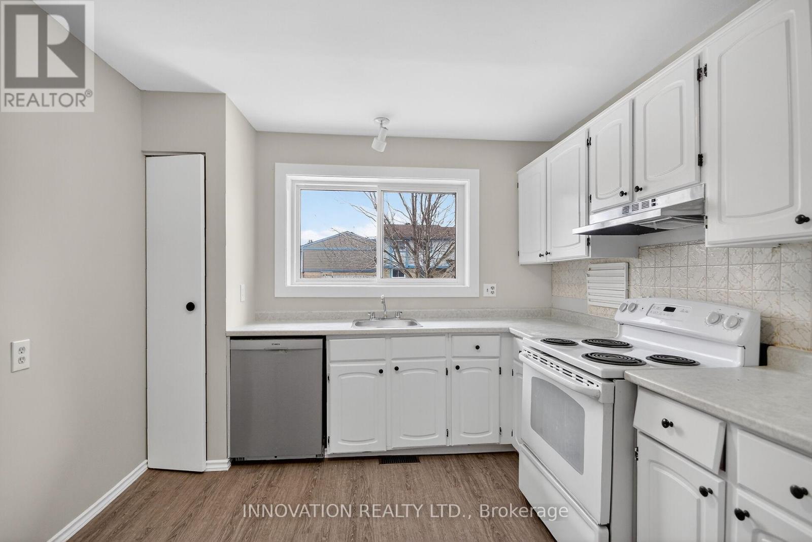 5-2336 Orient Park Drive E, Ottawa, Ontario  K1B 4N5 - Photo 24 - X12898508