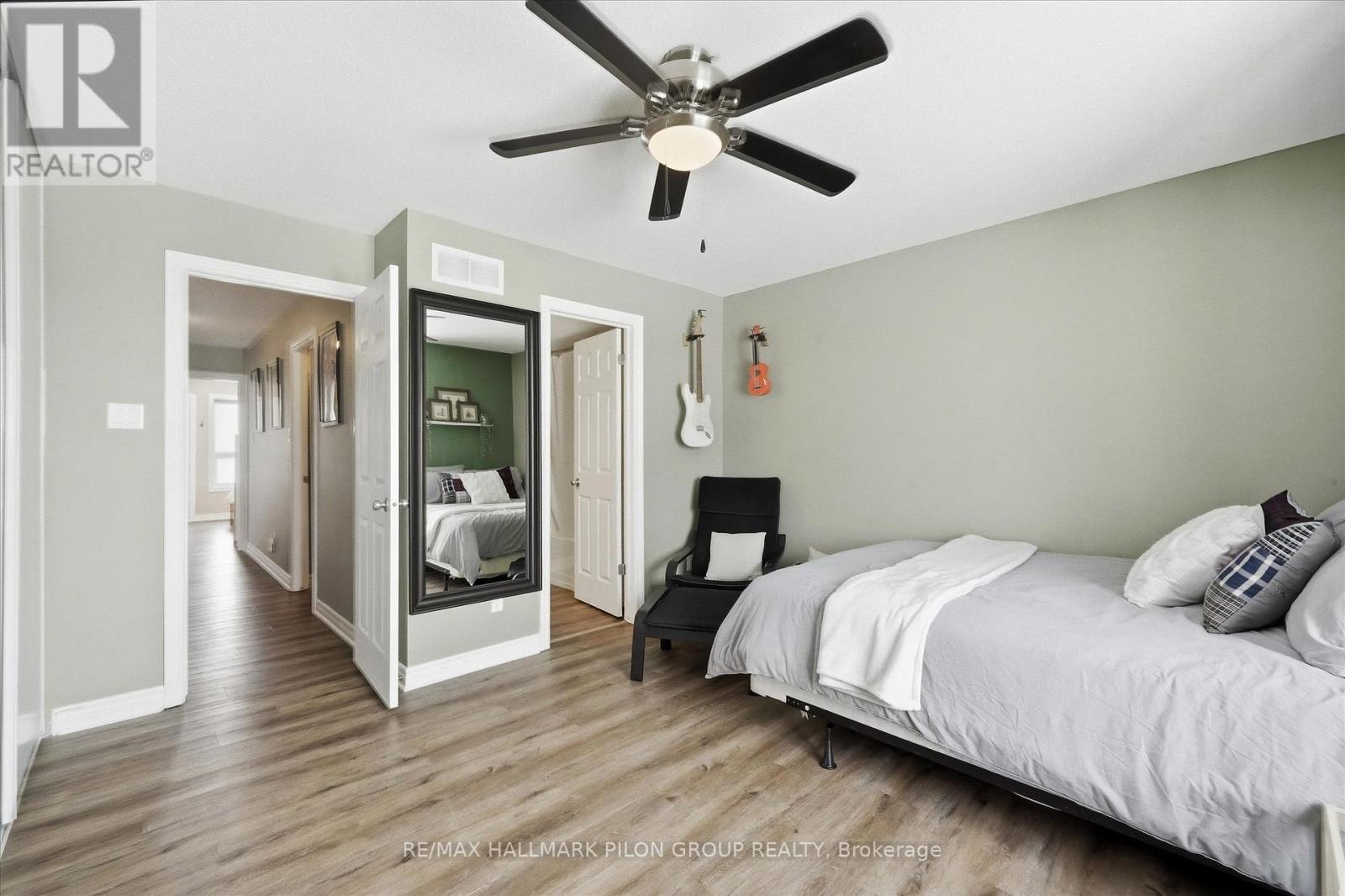 766 Lakeridge Drive, Ottawa, Ontario  K4A 0N3 - Photo 17 - X12898538