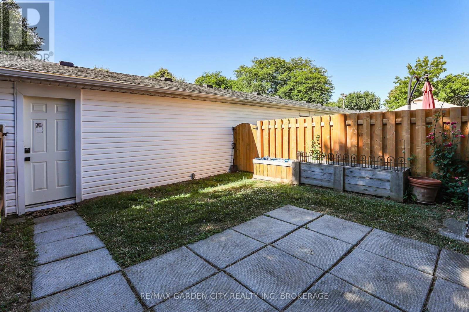 85 - 185 Denistoun Street, Welland, Ontario  L3C 6J6 - Photo 23 - X12898460