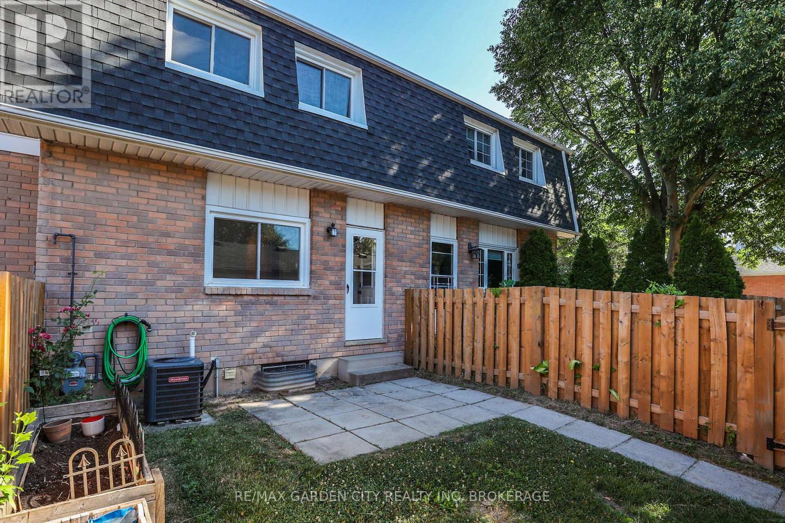 85 - 185 Denistoun Street, Welland, Ontario  L3C 6J6 - Photo 24 - X12898460