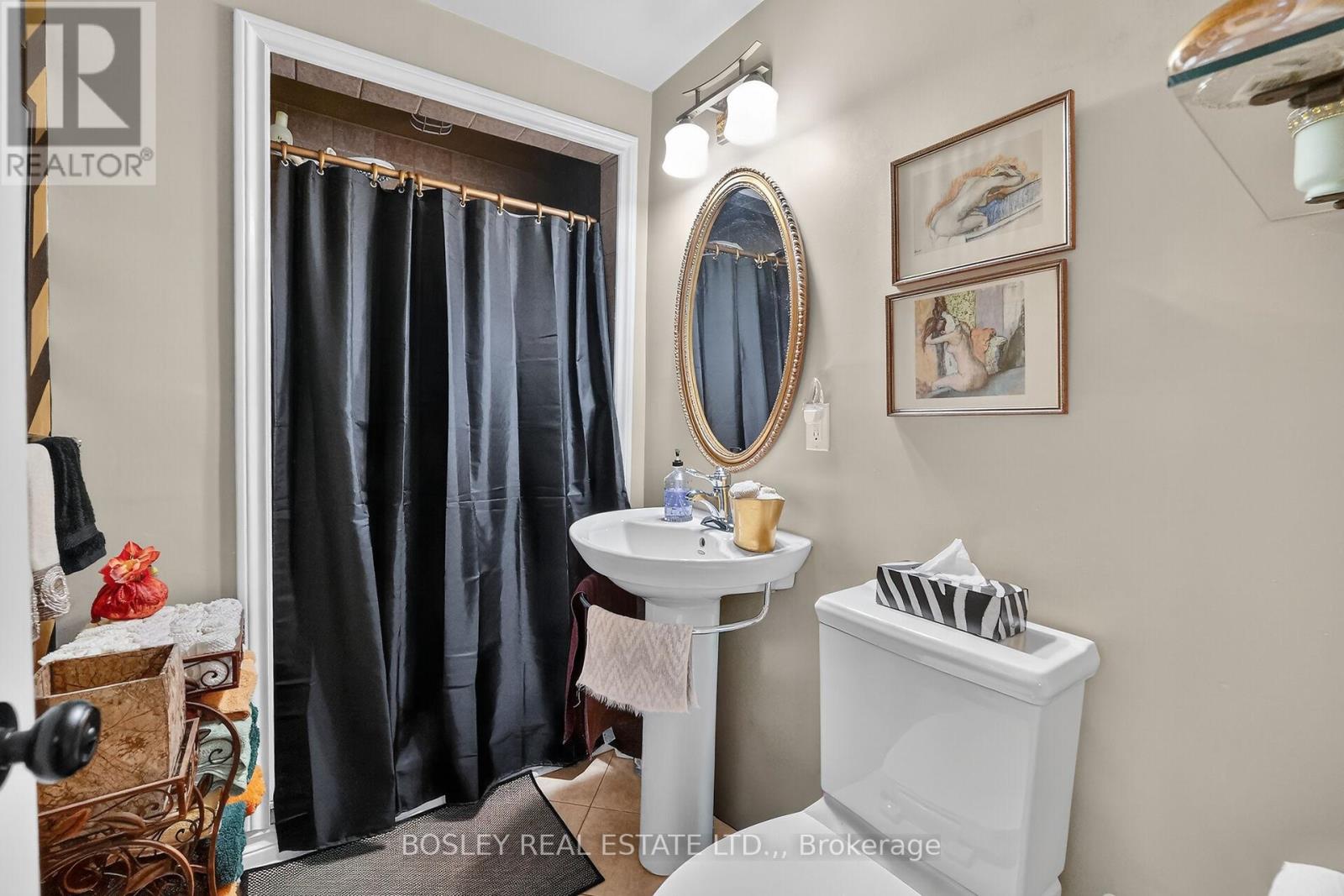 15 Hope Avenue, Niagara-On-The-Lake, Ontario  L0S 1T0 - Photo 19 - X12898476