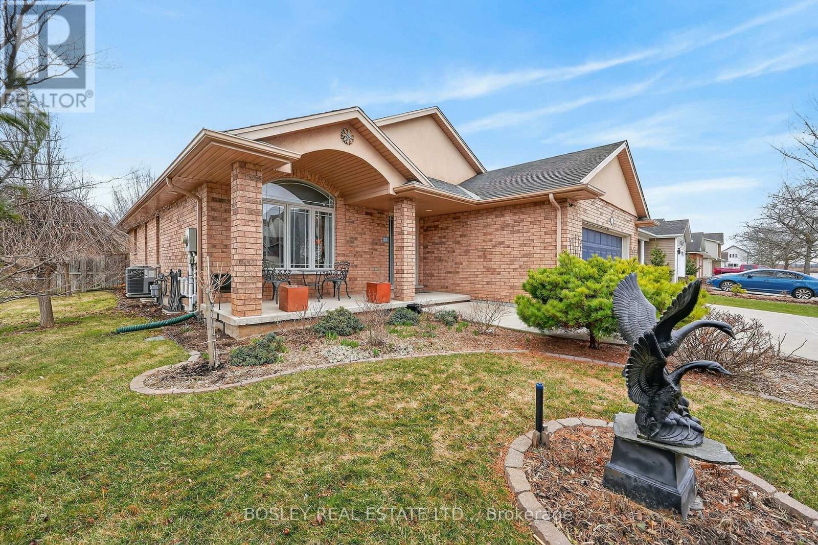 15 Hope Avenue, Niagara-On-The-Lake, Ontario  L0S 1T0 - Photo 28 - X12898476