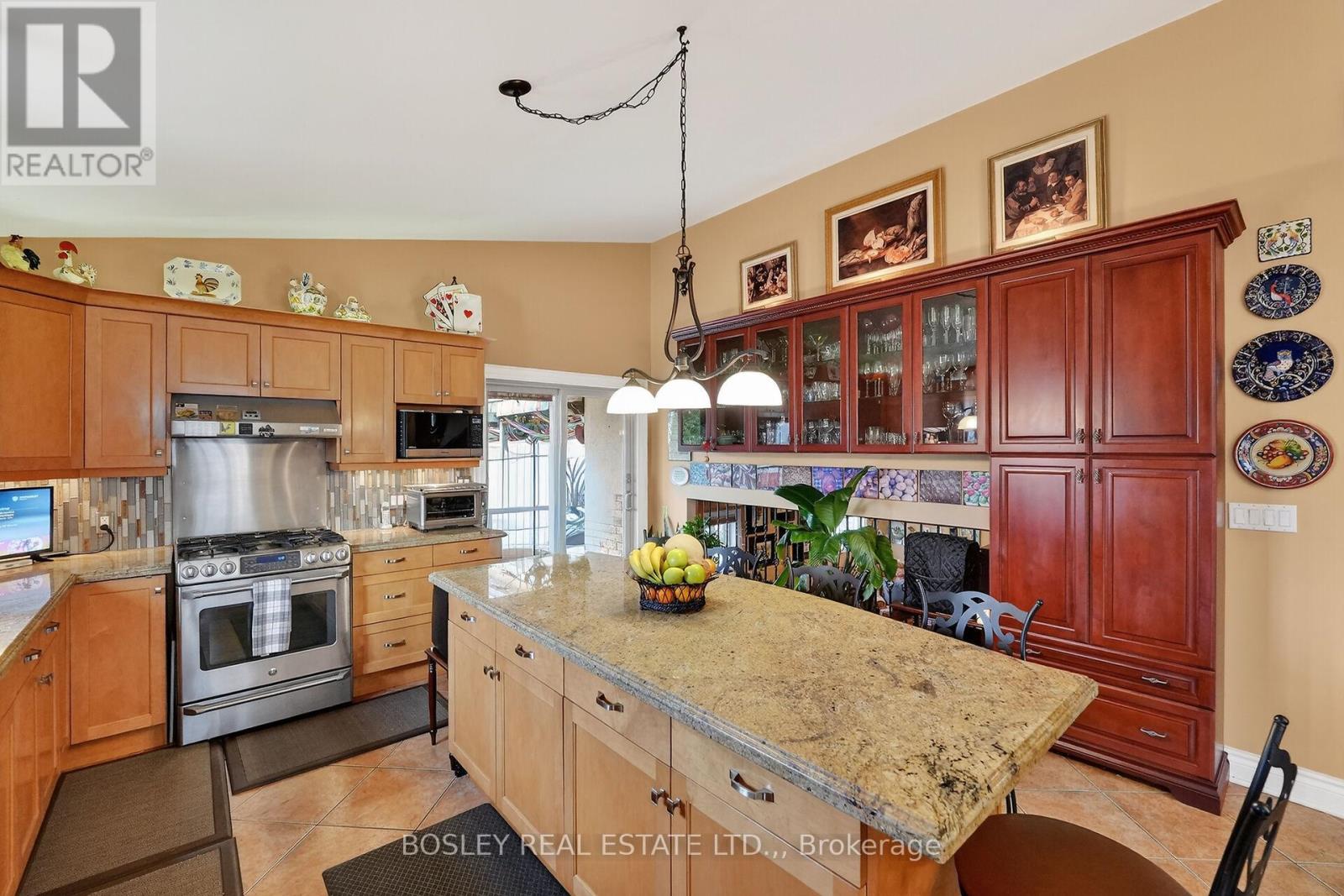 15 Hope Avenue, Niagara-On-The-Lake, Ontario  L0S 1T0 - Photo 8 - X12898476