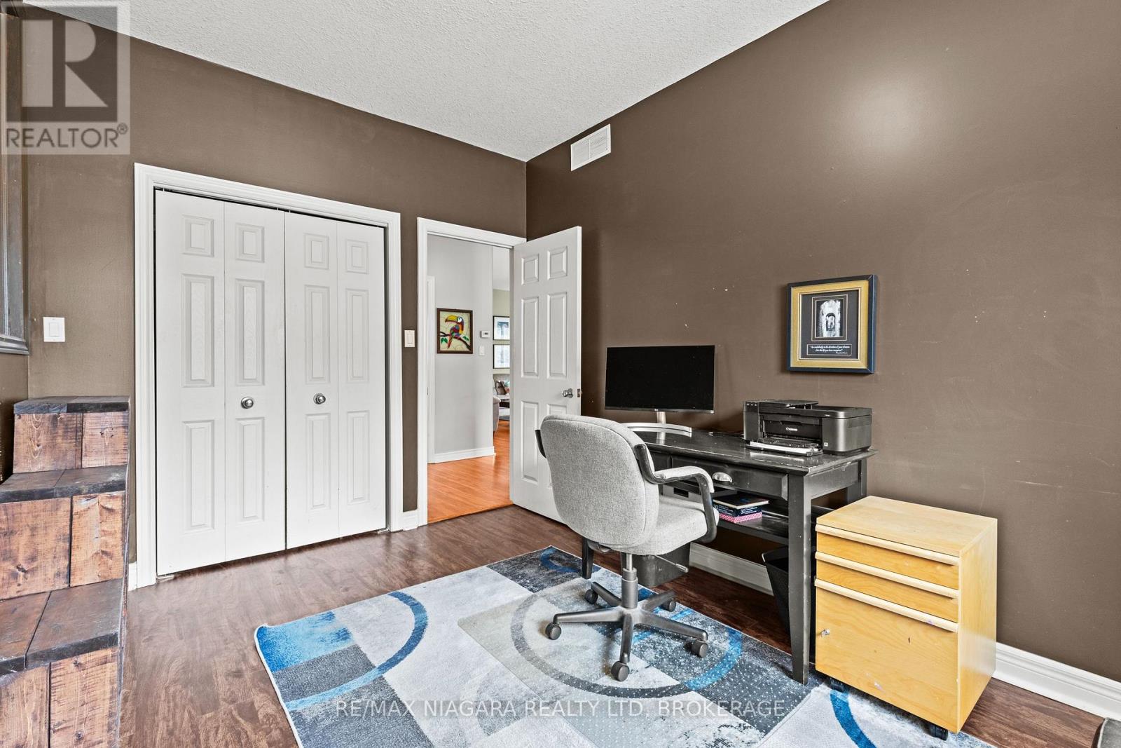 7852 Charnwood Avenue, Niagara Falls (Dorchester), Ontario  L2H 3E2 - Photo 15 - X12898526