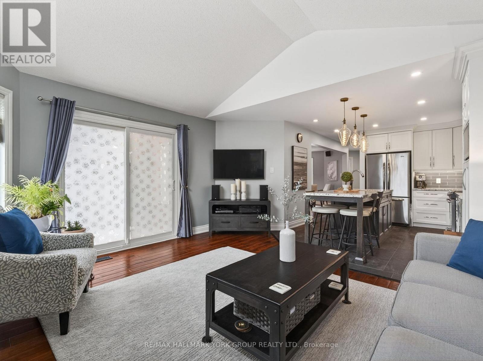 18 Rush Road, Aurora, Ontario  L4G 7G3 - Photo 26 - N12898444