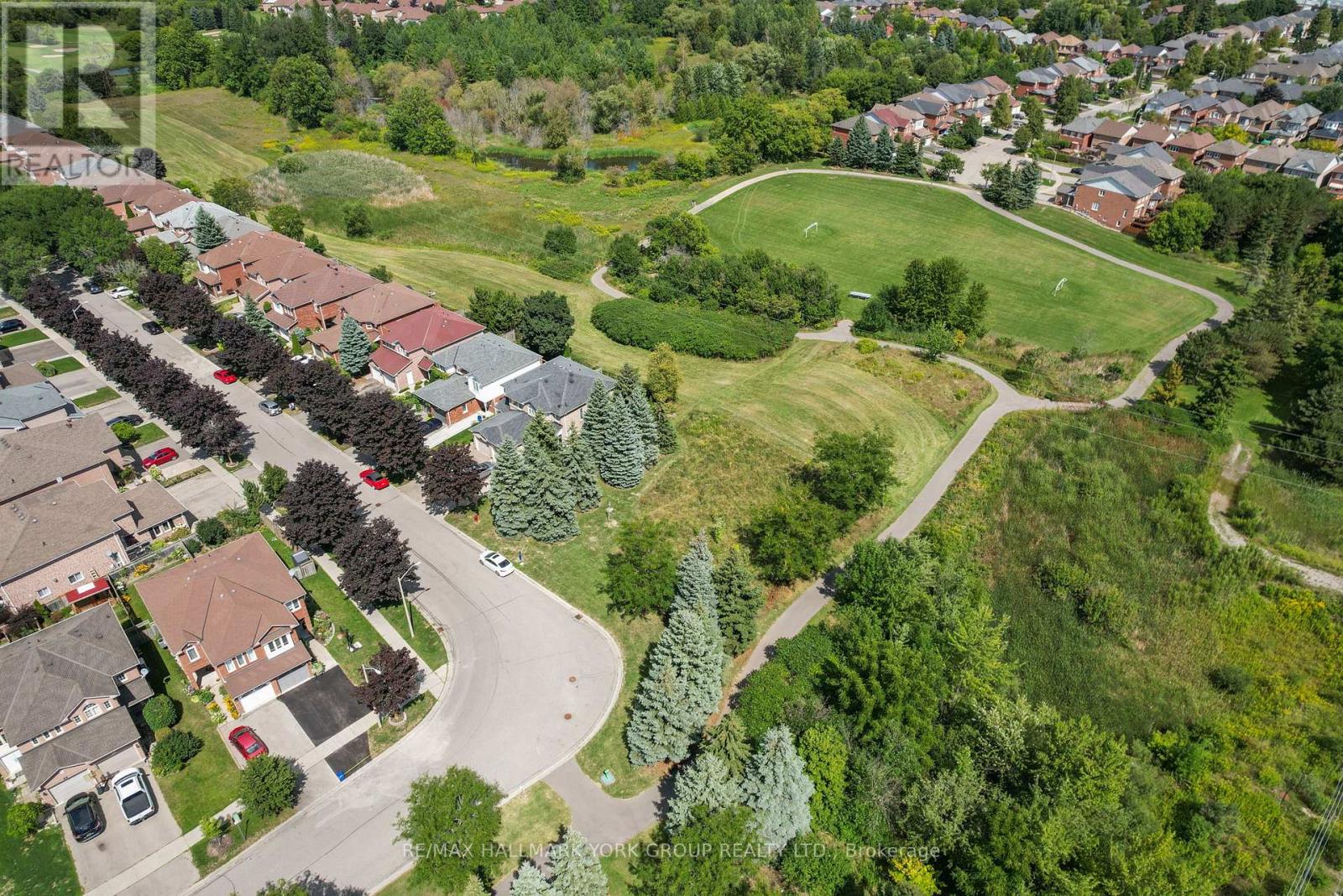 18 Rush Road, Aurora, Ontario  L4G 7G3 - Photo 49 - N12898444