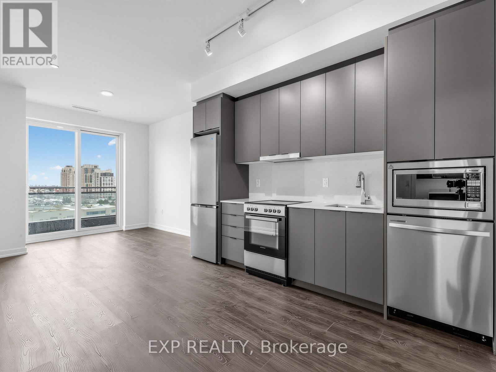 B-721 - 9751 Markham Road, Markham, Ontario  L6E 0W4 - Photo 3 - N12898506