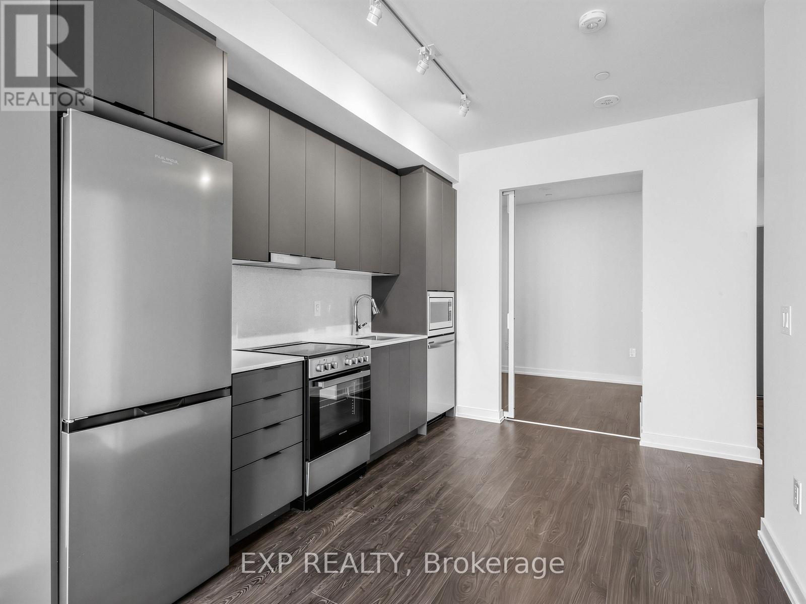 B-721 - 9751 Markham Road, Markham, Ontario  L6E 0W4 - Photo 6 - N12898506