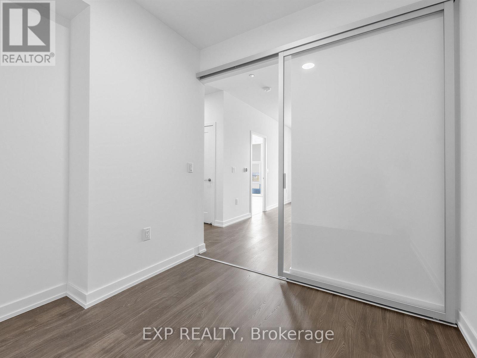 B-721 - 9751 Markham Road, Markham, Ontario  L6E 0W4 - Photo 8 - N12898506