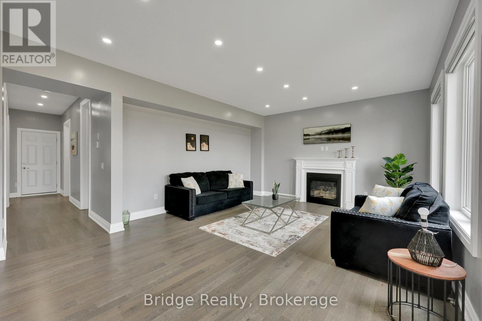 1343 Upper Thames Drive, Woodstock, Ontario  N4T 0N1 - Photo 14 - X12898548