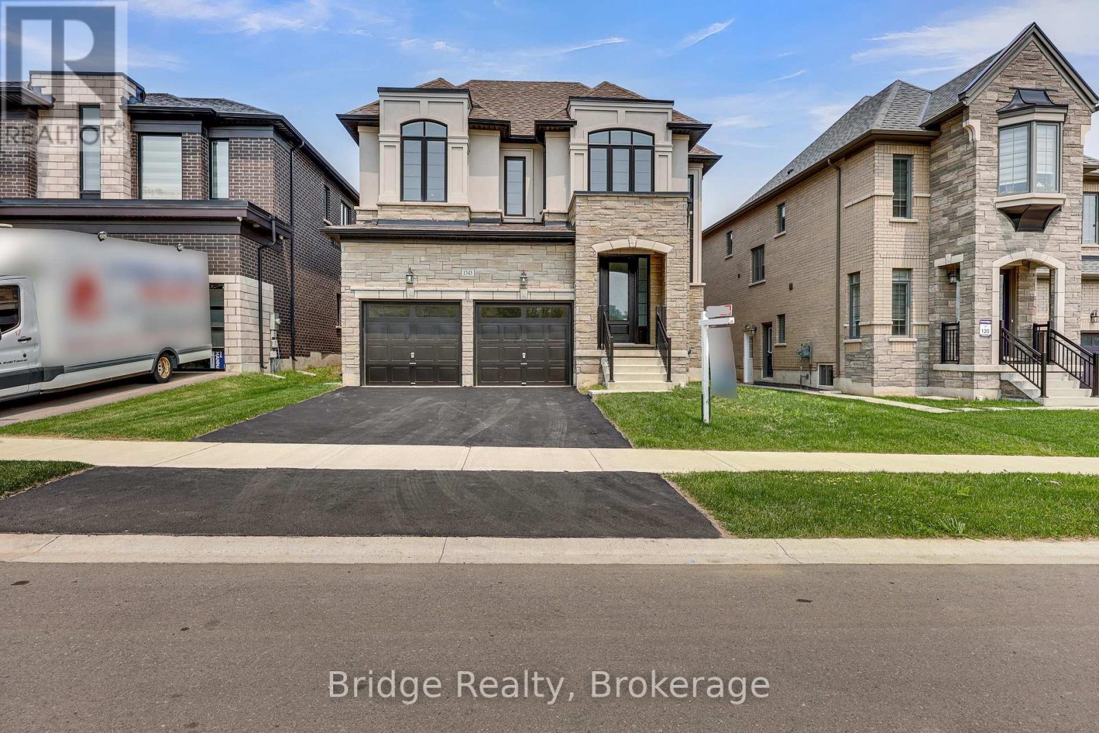 1343 Upper Thames Drive, Woodstock, Ontario  N4T 0N1 - Photo 2 - X12898548