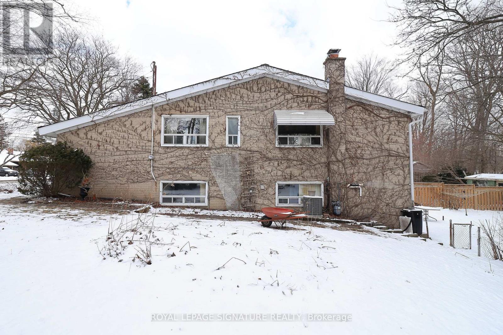 155 Three Valleys Drive, Toronto (Parkwoods-Donalda), Ontario  M3A 3C1 - Photo 31 - C12895530
