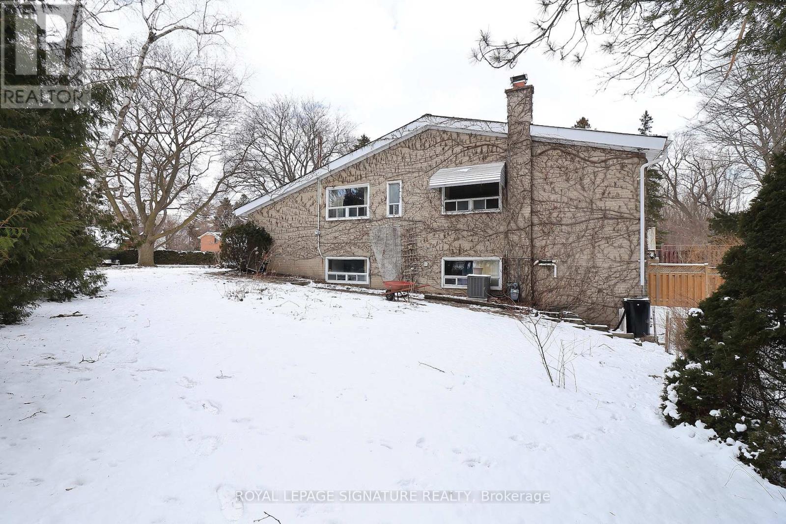 155 Three Valleys Drive, Toronto (Parkwoods-Donalda), Ontario  M3A 3C1 - Photo 32 - C12895530
