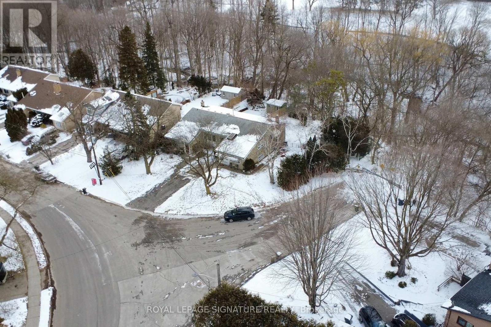 155 Three Valleys Drive, Toronto (Parkwoods-Donalda), Ontario  M3A 3C1 - Photo 39 - C12895530