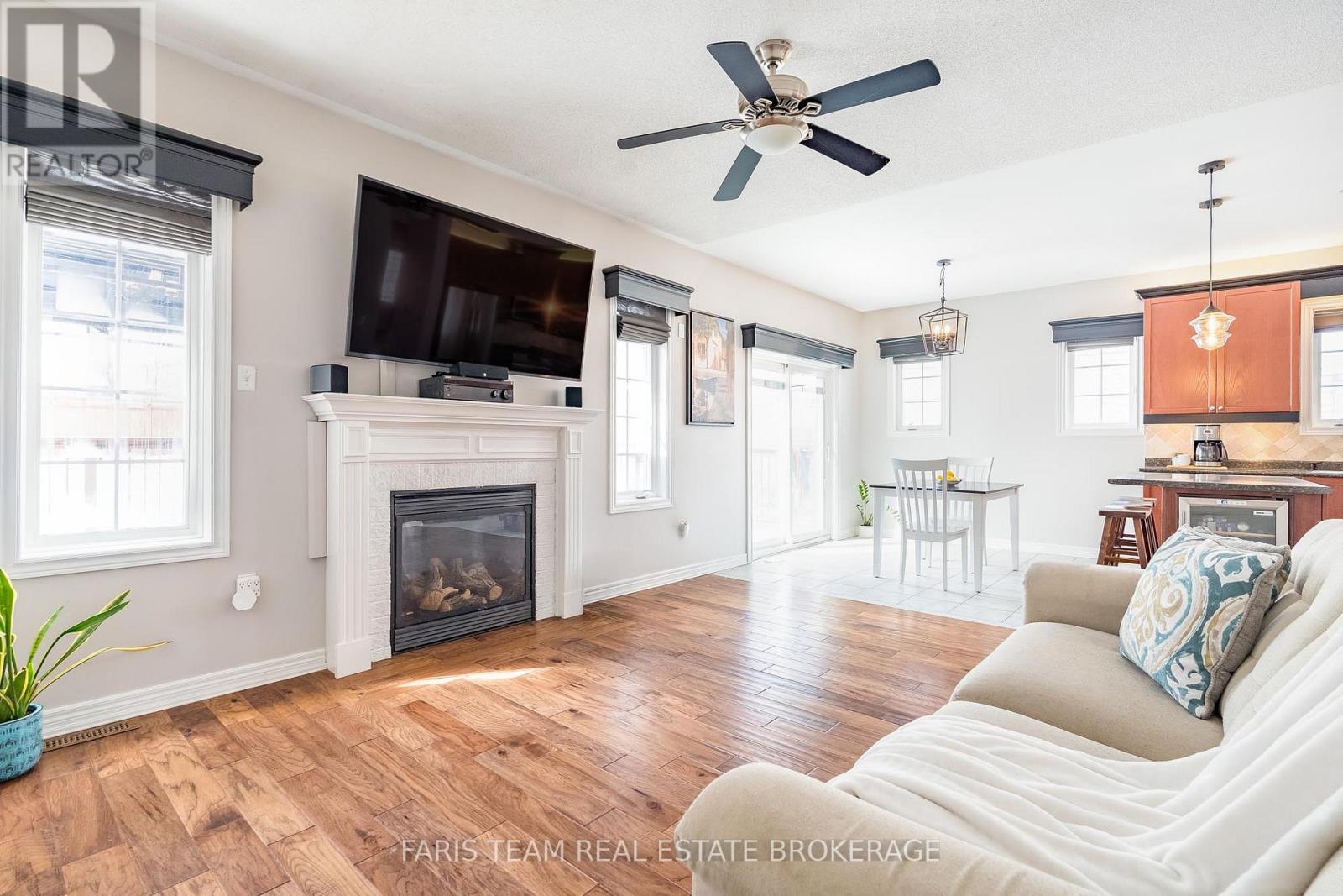 2 Thrushwood Drive, Barrie, Ontario  L4N 0Z1 - Photo 23 - S12898498