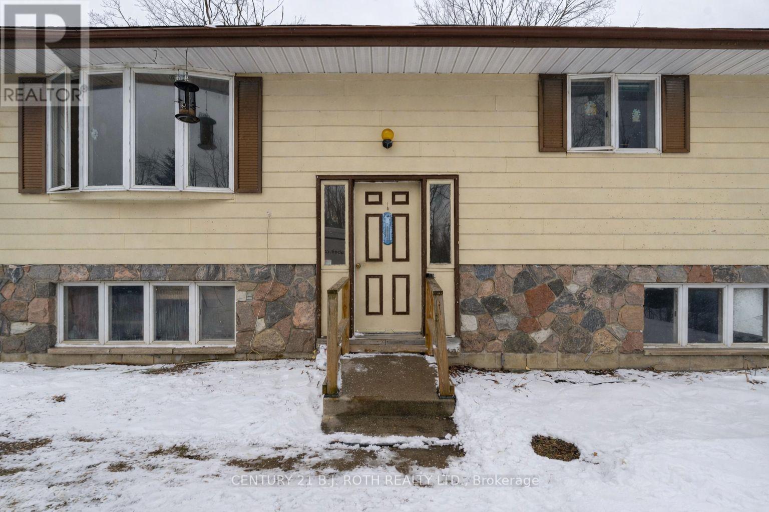 3477 11 Line N, Oro-Medonte, Ontario  L0K 1E0 - Photo 4 - S12898512