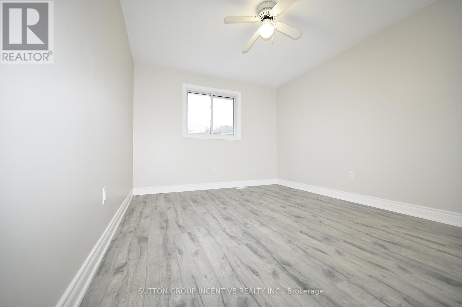 109 Esther Drive, Barrie, Ontario  L4N 0V8 - Photo 27 - S12898522