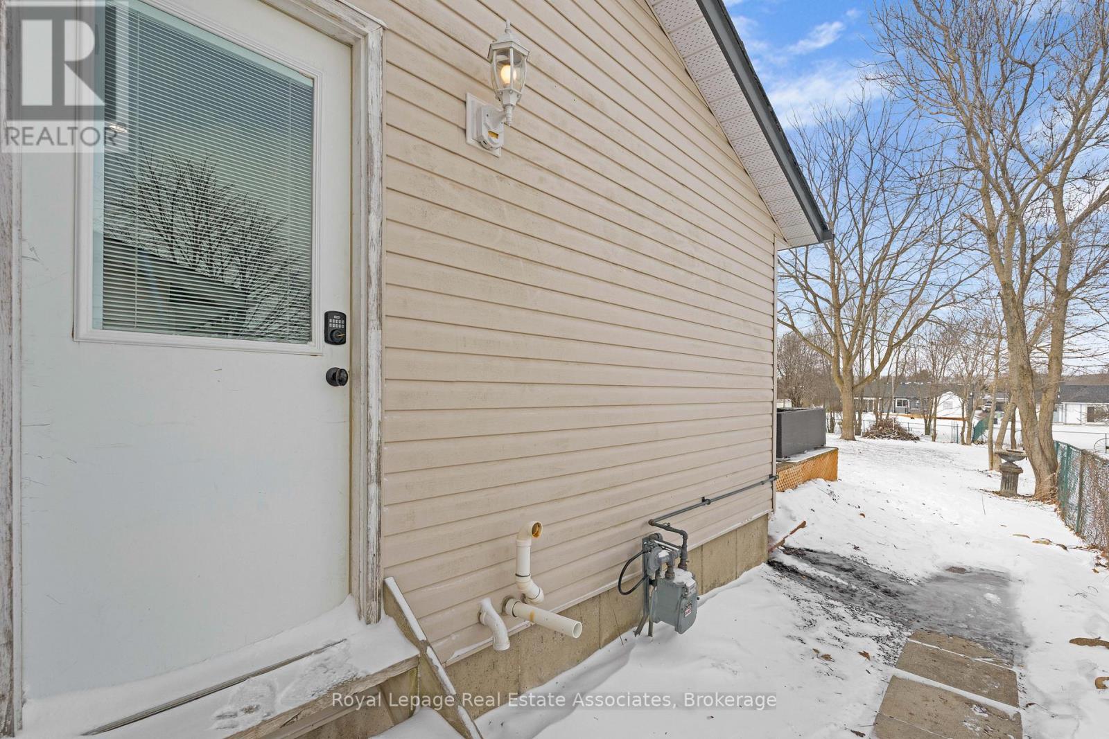 44 Mcclellan Road, Caledon, Ontario  L7K 0C8 - Photo 37 - W12897612