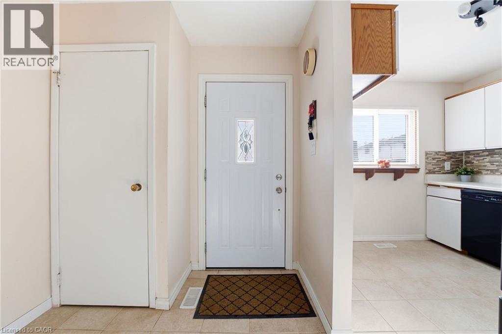 25 Garrow Drive Unit# 41, Hamilton, Ontario  L9C 2X2 - Photo 7 - 40813074