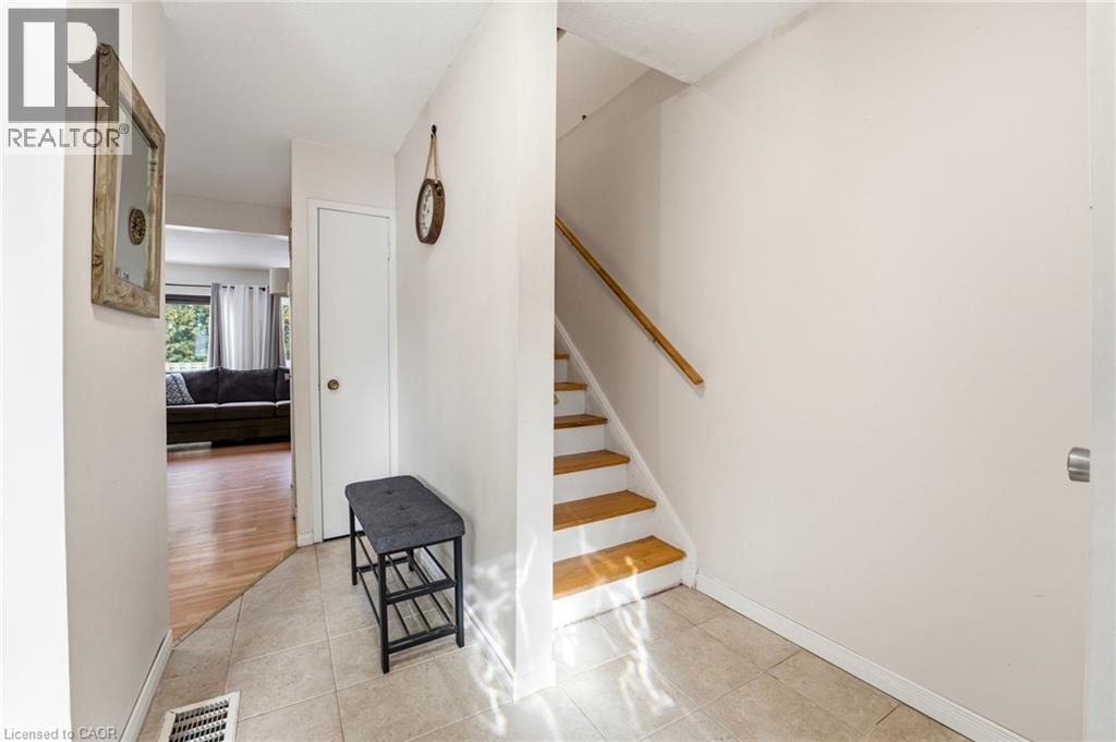 25 Garrow Drive Unit# 41, Hamilton, Ontario  L9C 2X2 - Photo 8 - 40813074