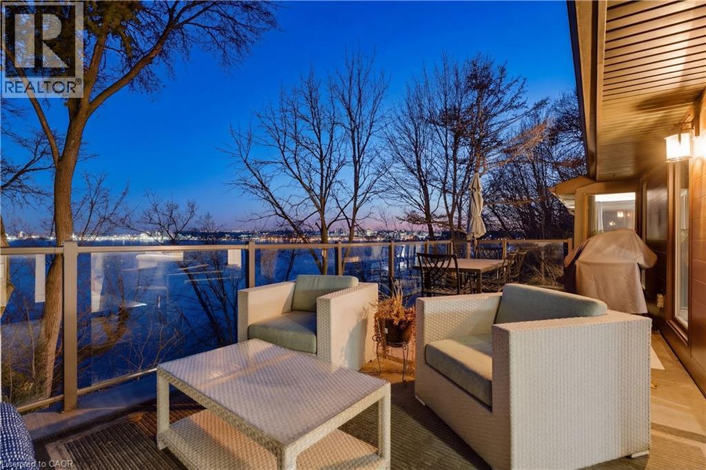 868 Danforth Place, Burlington, Ontario  L7T 1S2 - Photo 40 - 40812451