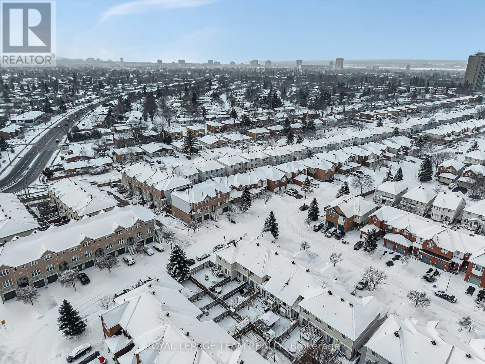 78 Grammercy Parkway, Ottawa, Ontario  K2C 4E4 - Photo 30 - X12898394