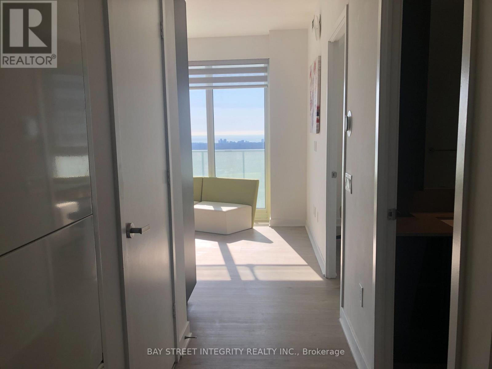 3203 - 3900 Confederation Parkway, Mississauga, Ontario  L5B 0M3 - Photo 21 - W12898468