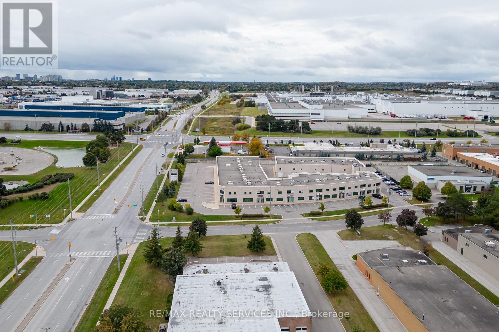 214 - 2 Automatic Road, Brampton, Ontario  L6S 6K8 - Photo 6 - W12898474