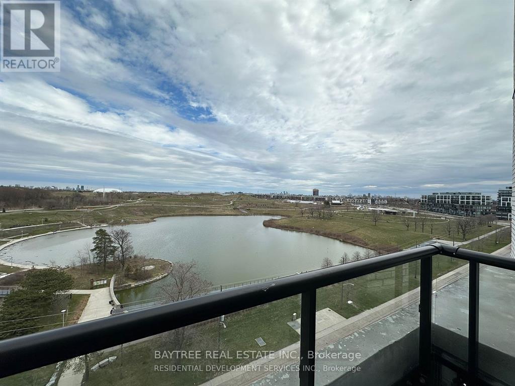 1010 - 3100 Keele Street, Toronto, Ontario  M3M 0E1 - Photo 8 - W12898510