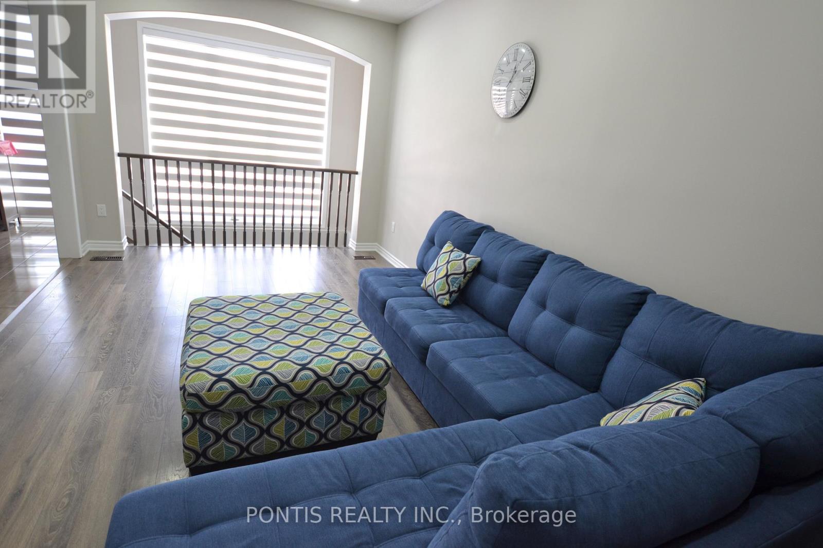 47 Phyllis Drive, Caledon, Ontario  L7C 2E9 - Photo 8 - W12898544