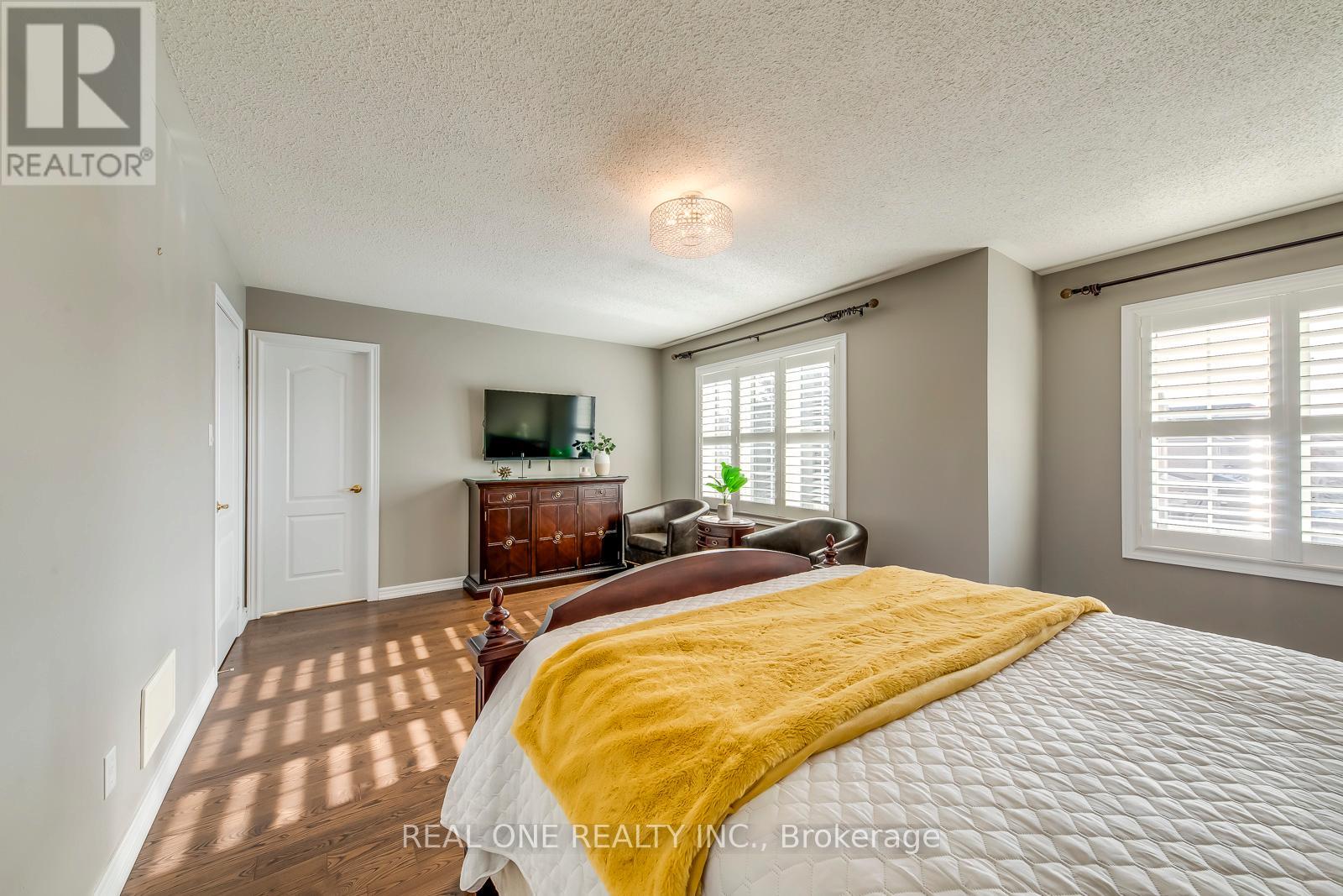 2511 Felhaber Crescent, Oakville, Ontario  L6H 7R8 - Photo 31 - W12898550