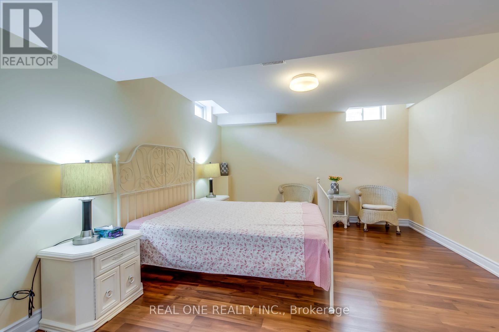 2511 Felhaber Crescent, Oakville, Ontario  L6H 7R8 - Photo 42 - W12898550