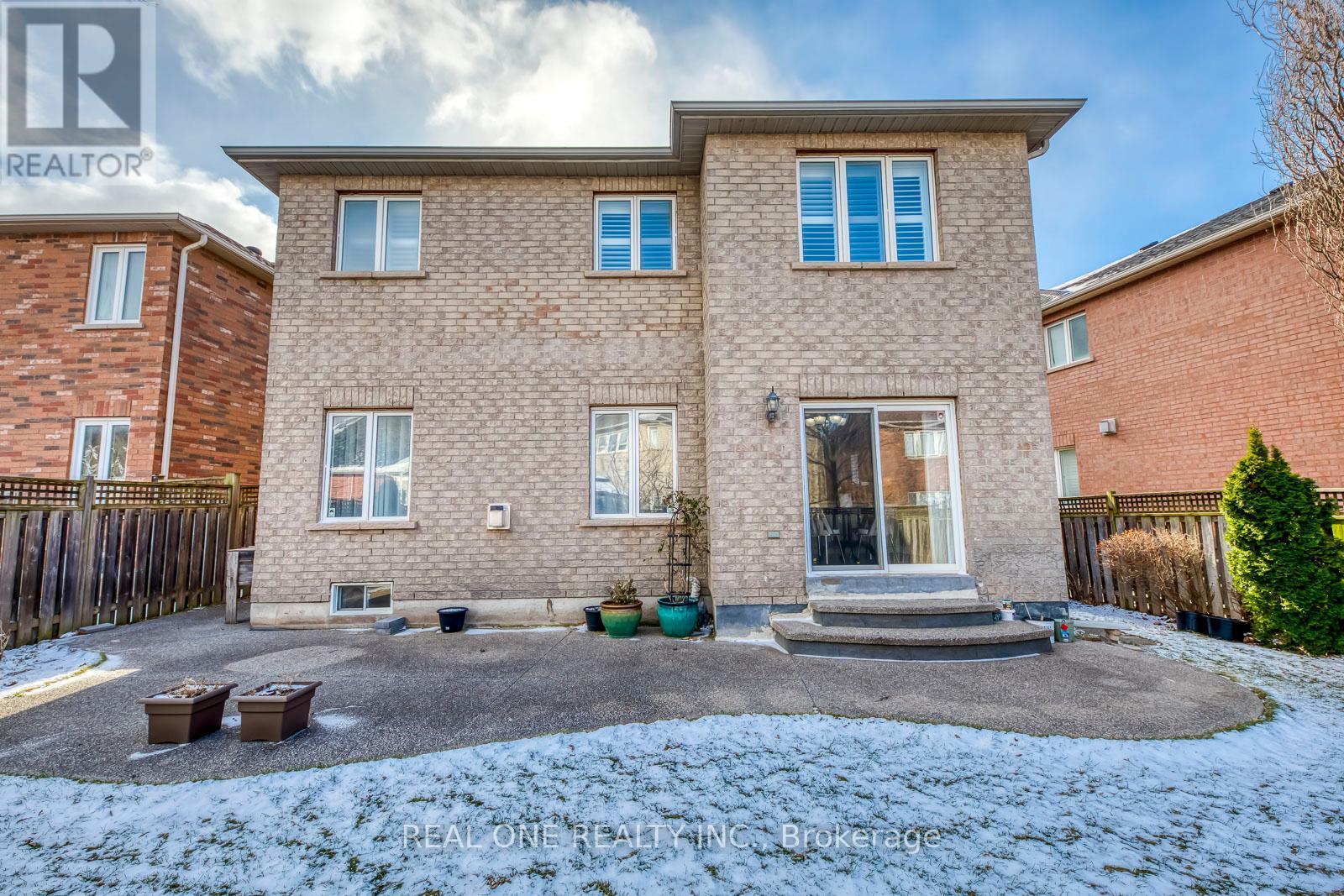 2511 Felhaber Crescent, Oakville, Ontario  L6H 7R8 - Photo 50 - W12898550