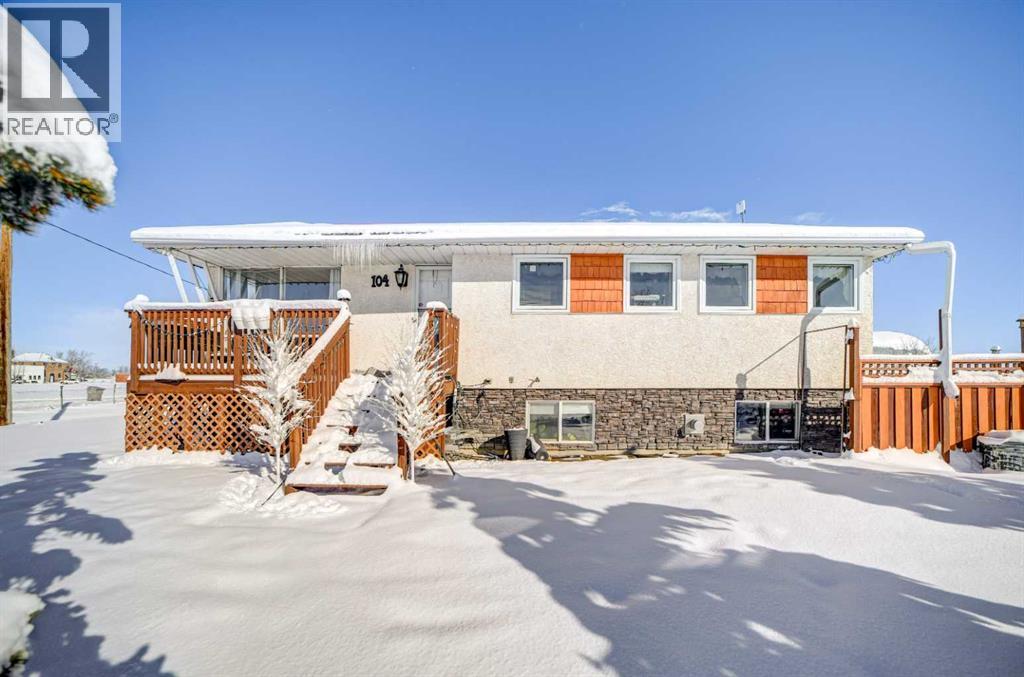 109 Argyle Street, Granum, Alberta