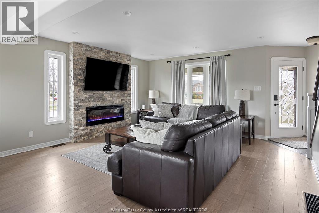 1445 Girard Drive, Lakeshore, Ontario  N8L 0R3 - Photo 6 - 26005718