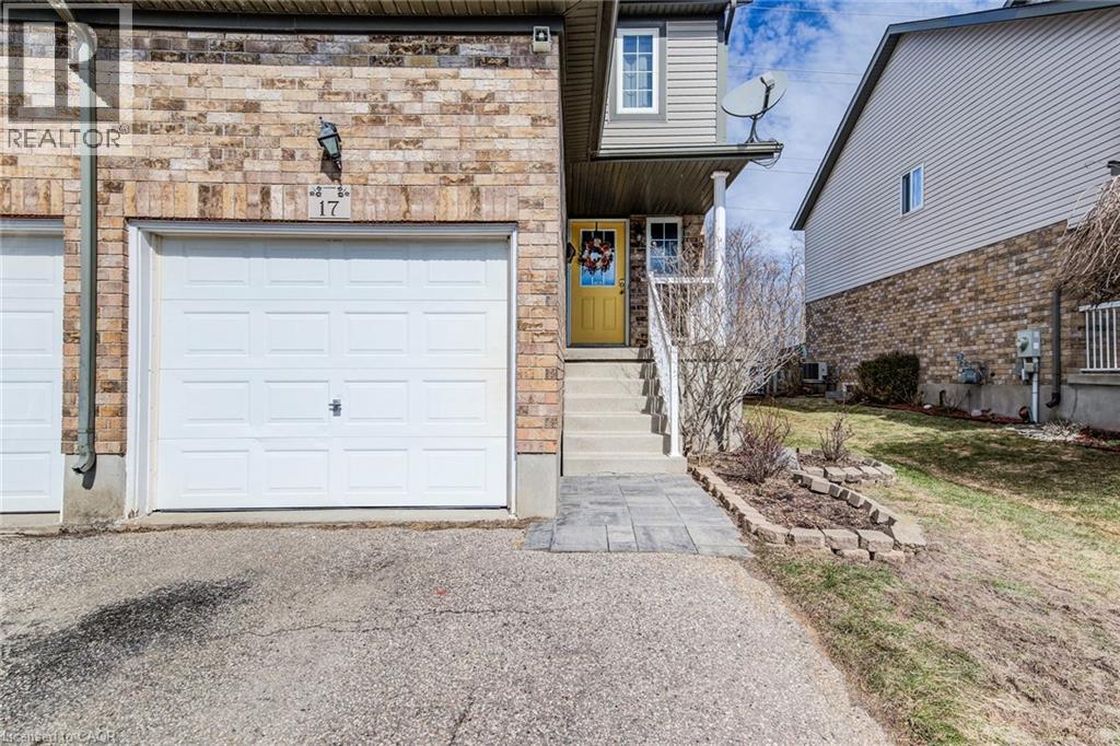 17 Red Clover Crescent, Kitchener, Ontario  N2E 4G6 - Photo 3 - 40811233