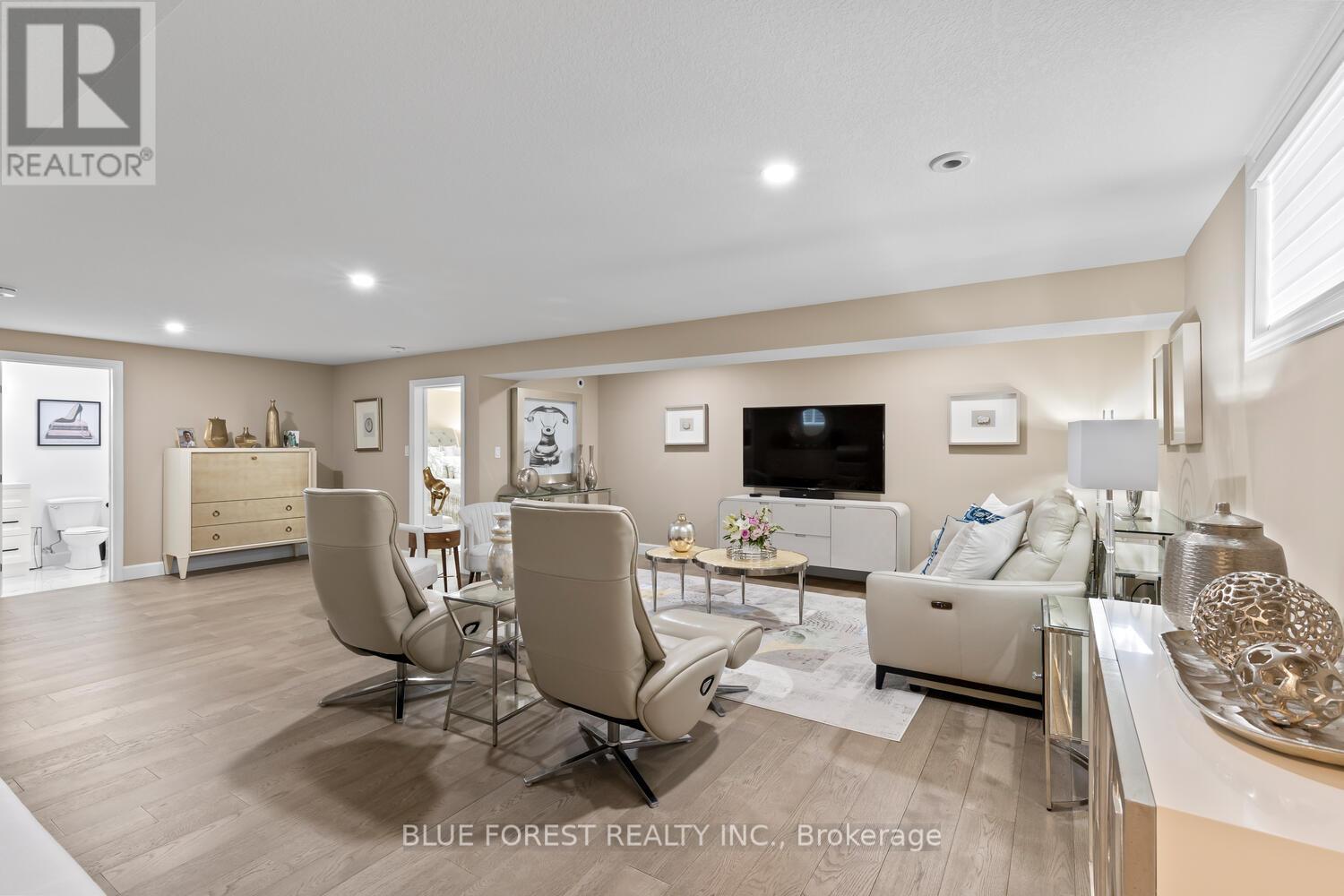 28 Weir Crescent, St. Thomas, Ontario  N5R 0L7 - Photo 29 - X12898588