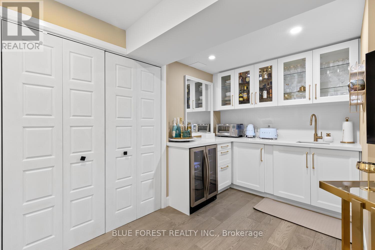 28 Weir Crescent, St. Thomas, Ontario  N5R 0L7 - Photo 33 - X12898588